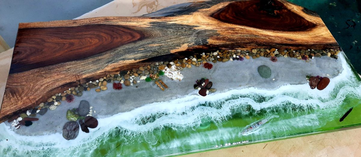 Premium Ocean Table - Image 2