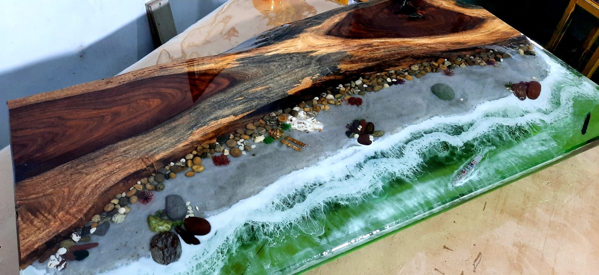 Premium Ocean Table - Image 3
