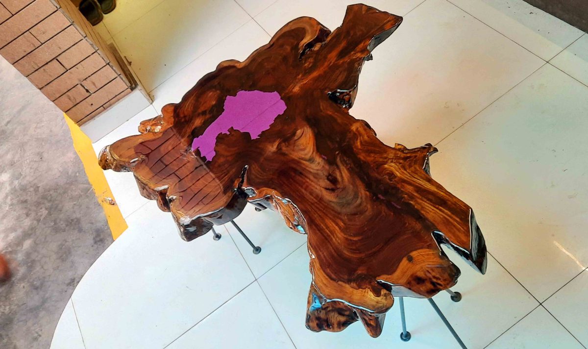 Natural Live Edges Table - Image 5