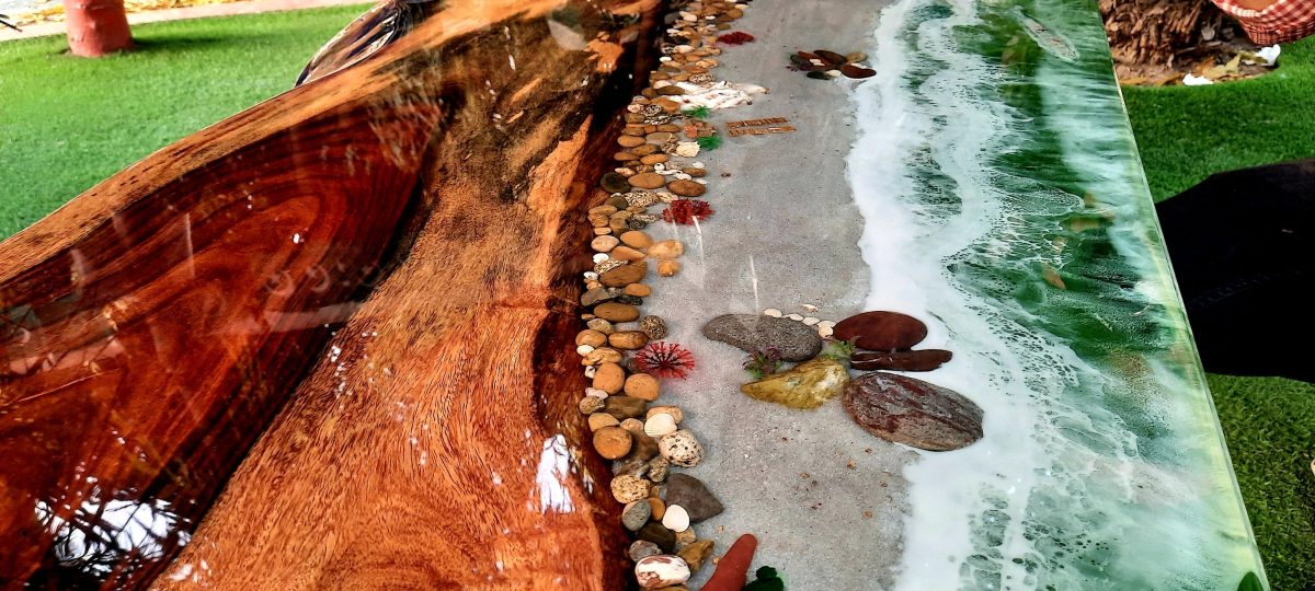 Premium Ocean Table - Image 7