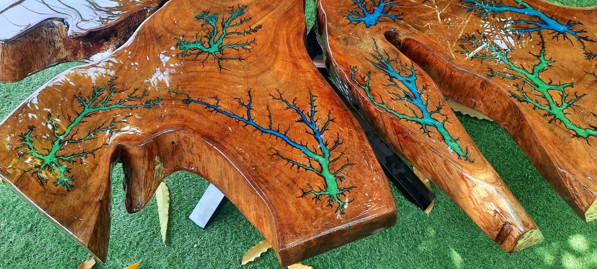 Natural Live Edges Table - Image 4