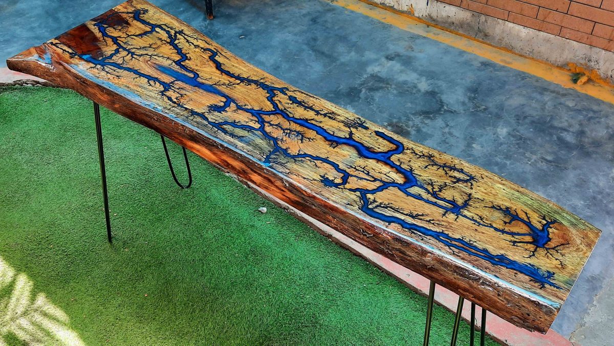 Console Table - Image 1