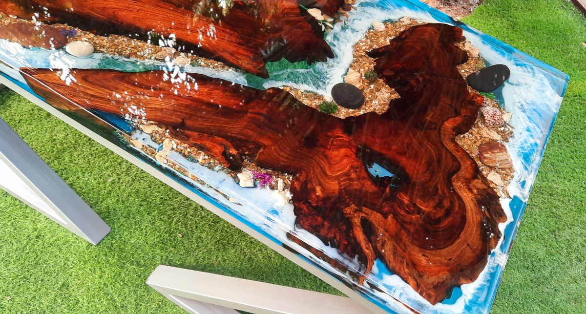 Premium Ocean Table - Image 6