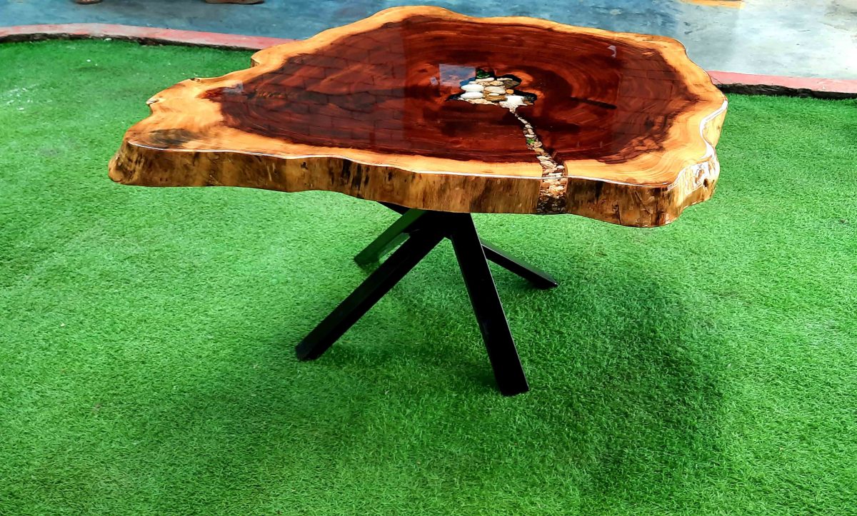 Natural Live Edges Table - Image 3