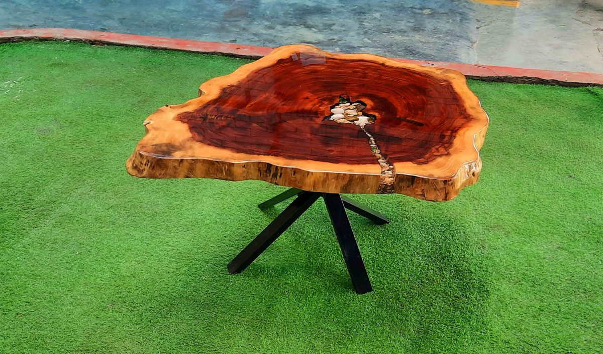Natural Live Edges Table - Image 4