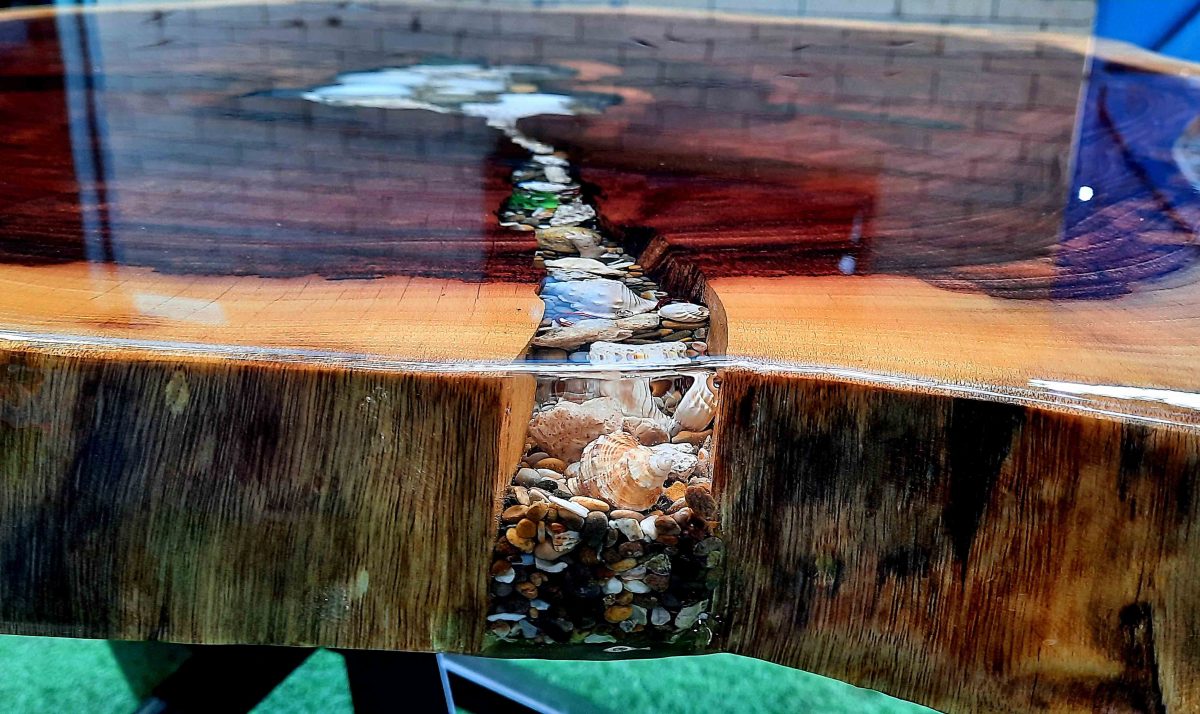 Natural Live Edges Table - Image 5