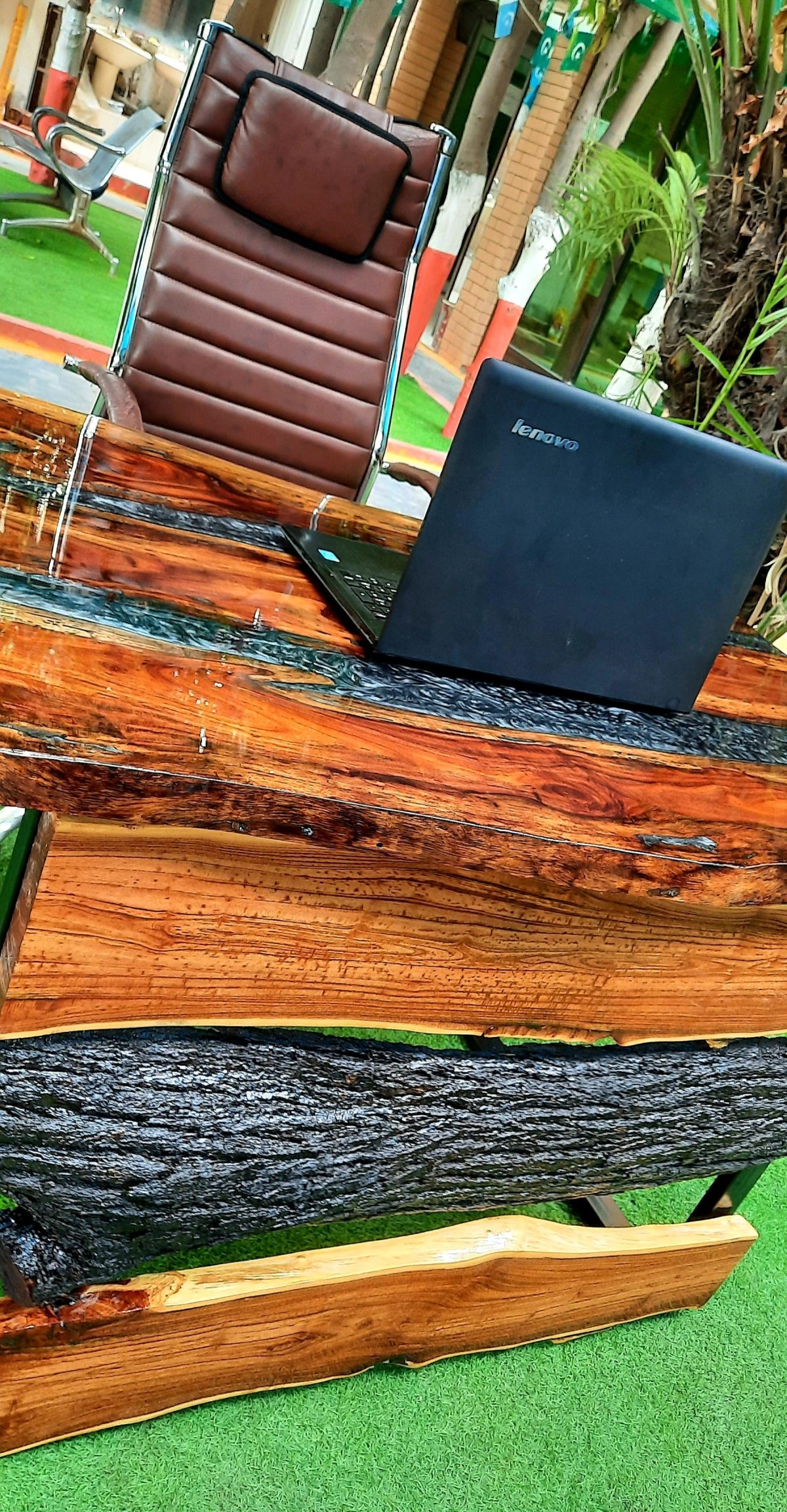 Office Table - Image 7
