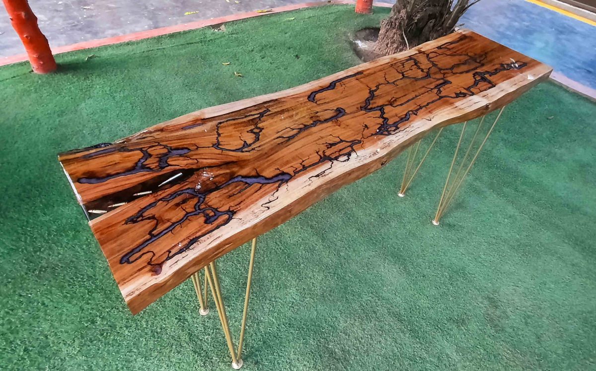 Console Table - Image 1