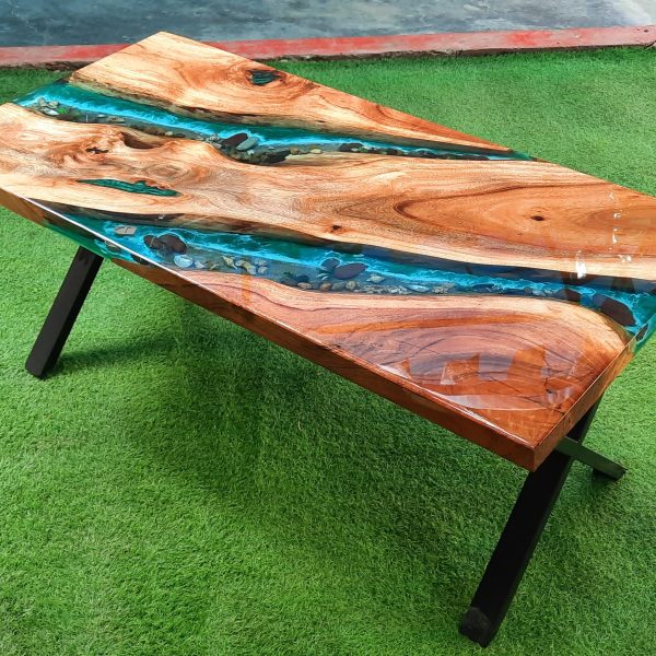 Premium Ocean Table