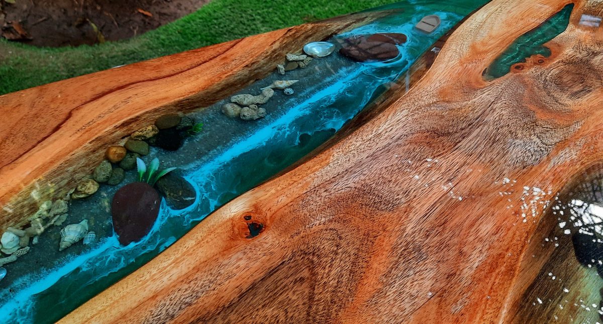 Premium Ocean Table - Image 5