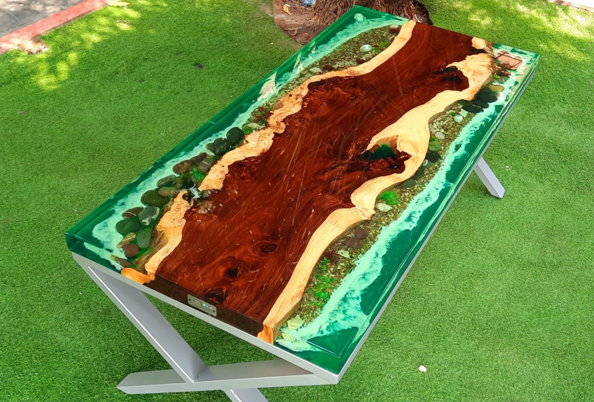 Premium Ocean Table - Image 5