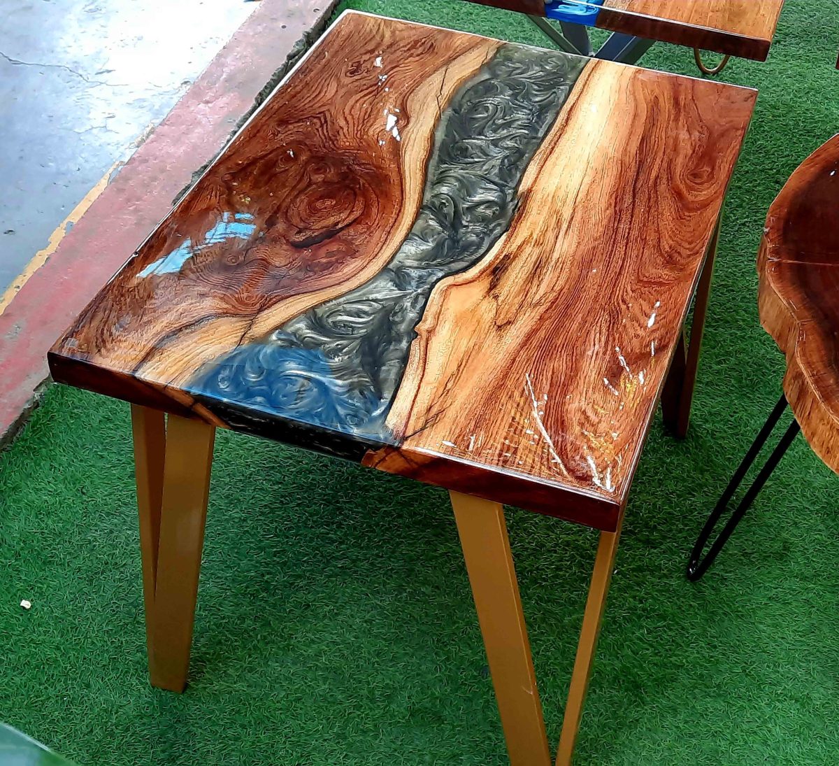 Side Table - Image 3