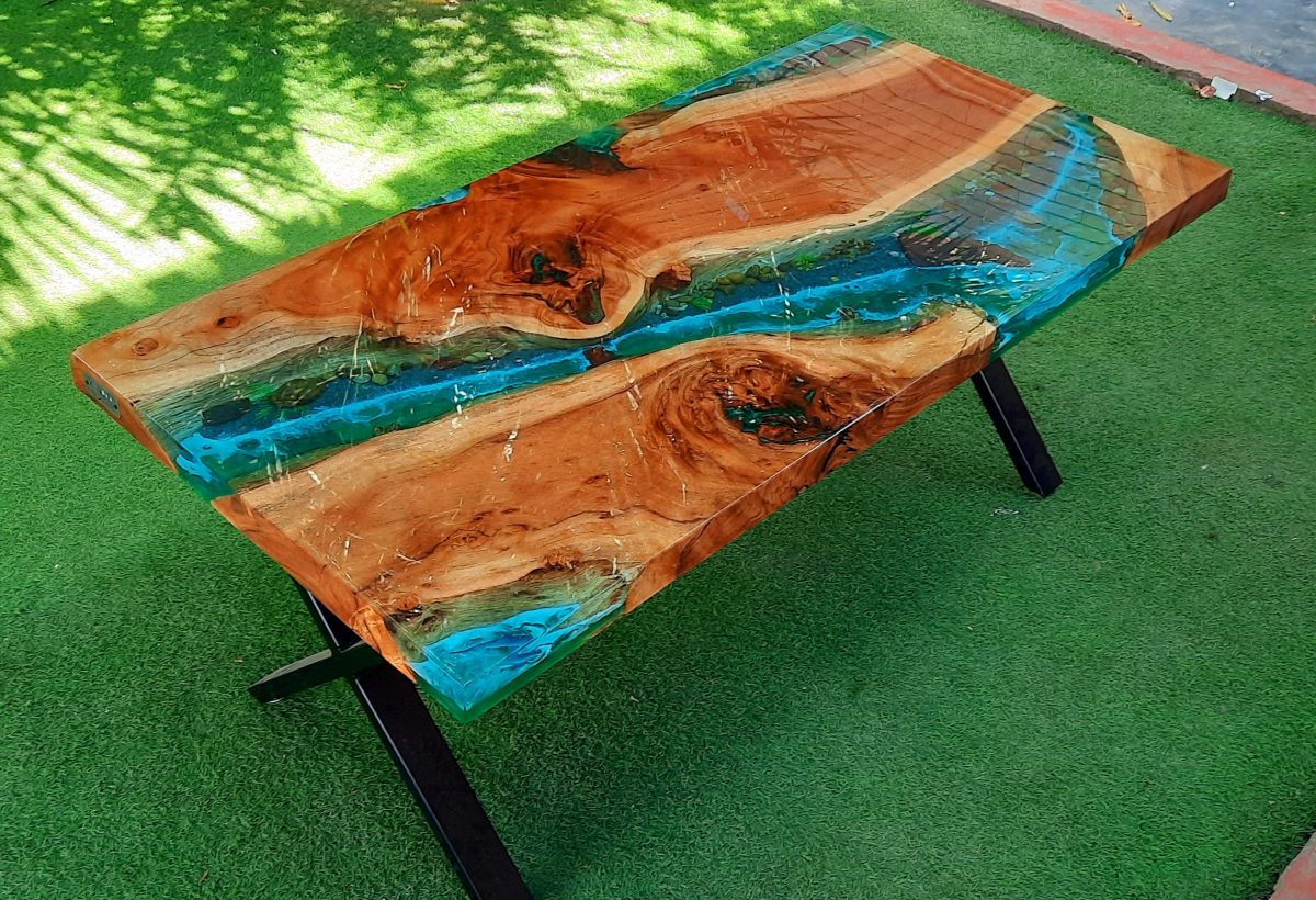 Premium Ocean Table - Image 7