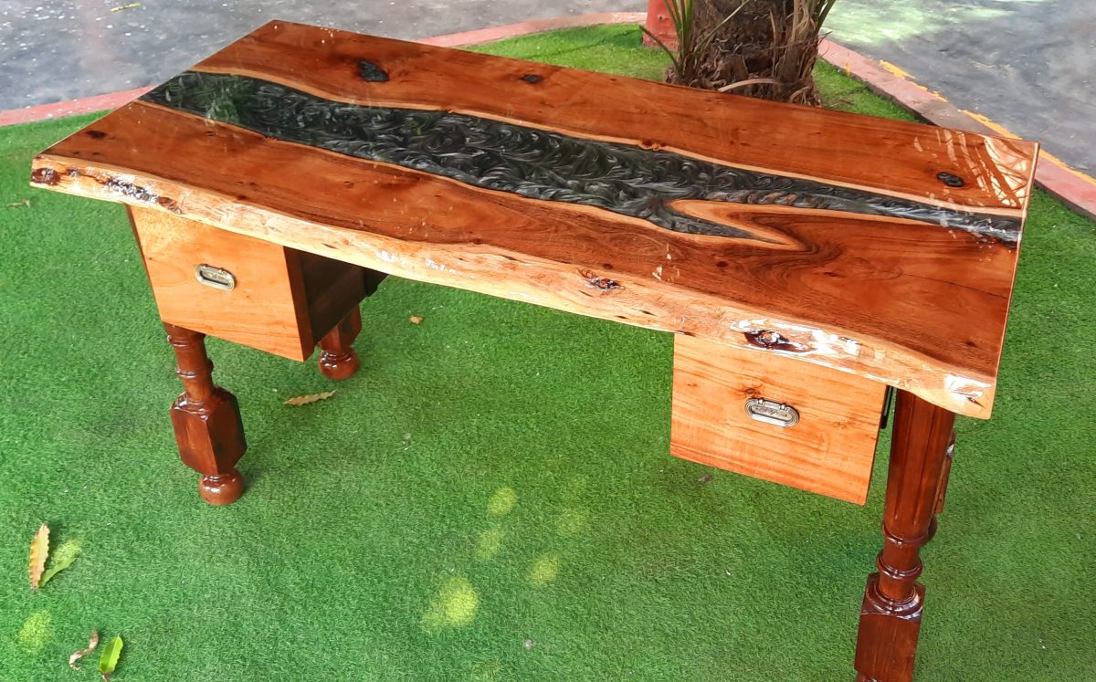 Office Table - Image 4