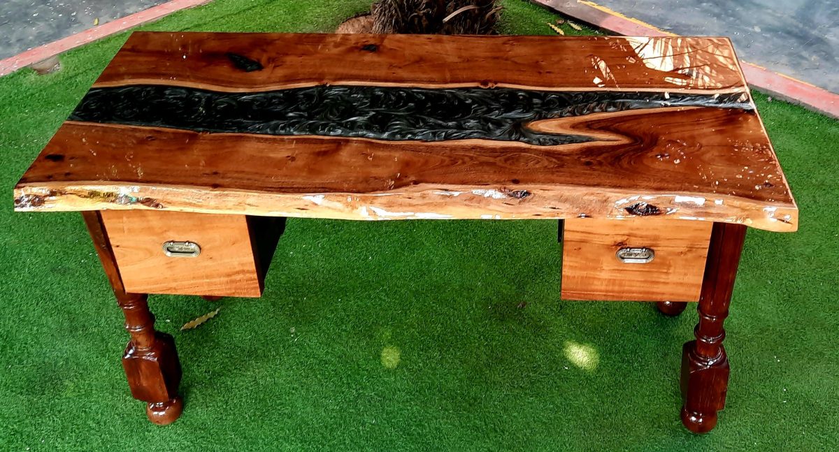 Office Table - Image 5
