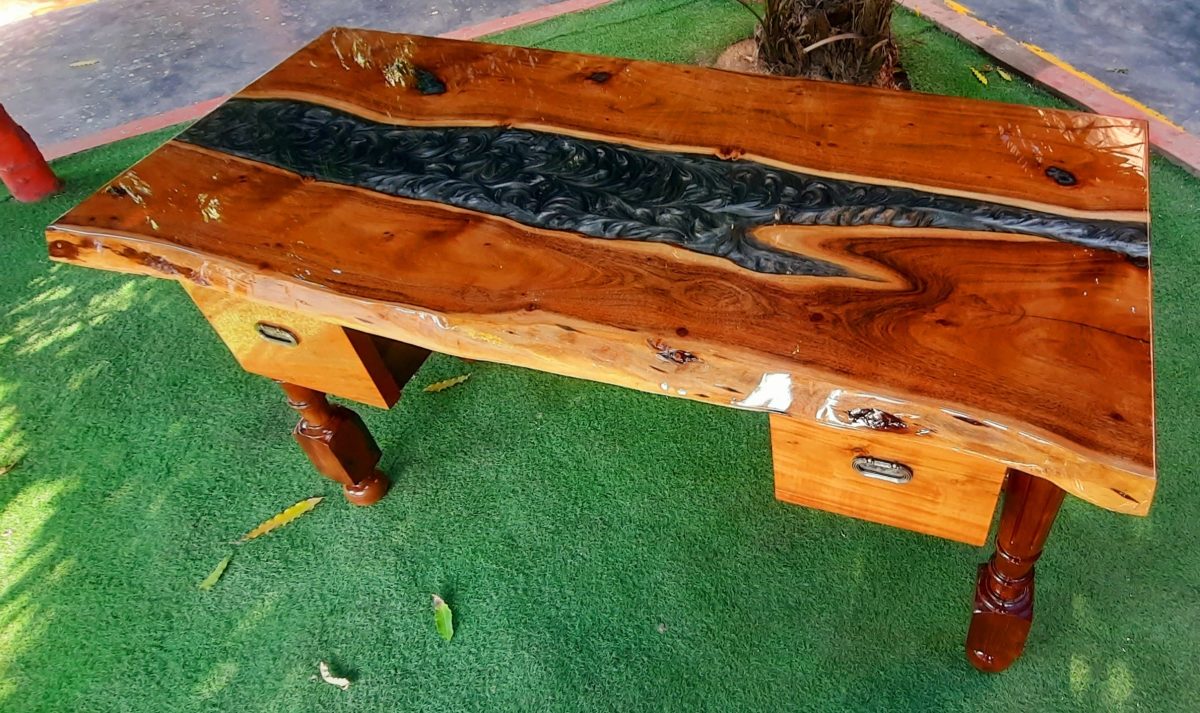 Office Table - Image 9