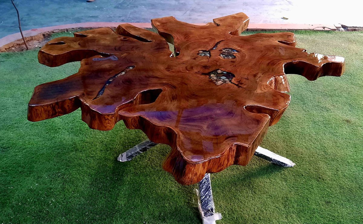 Natural Live Edges Table - Image 5