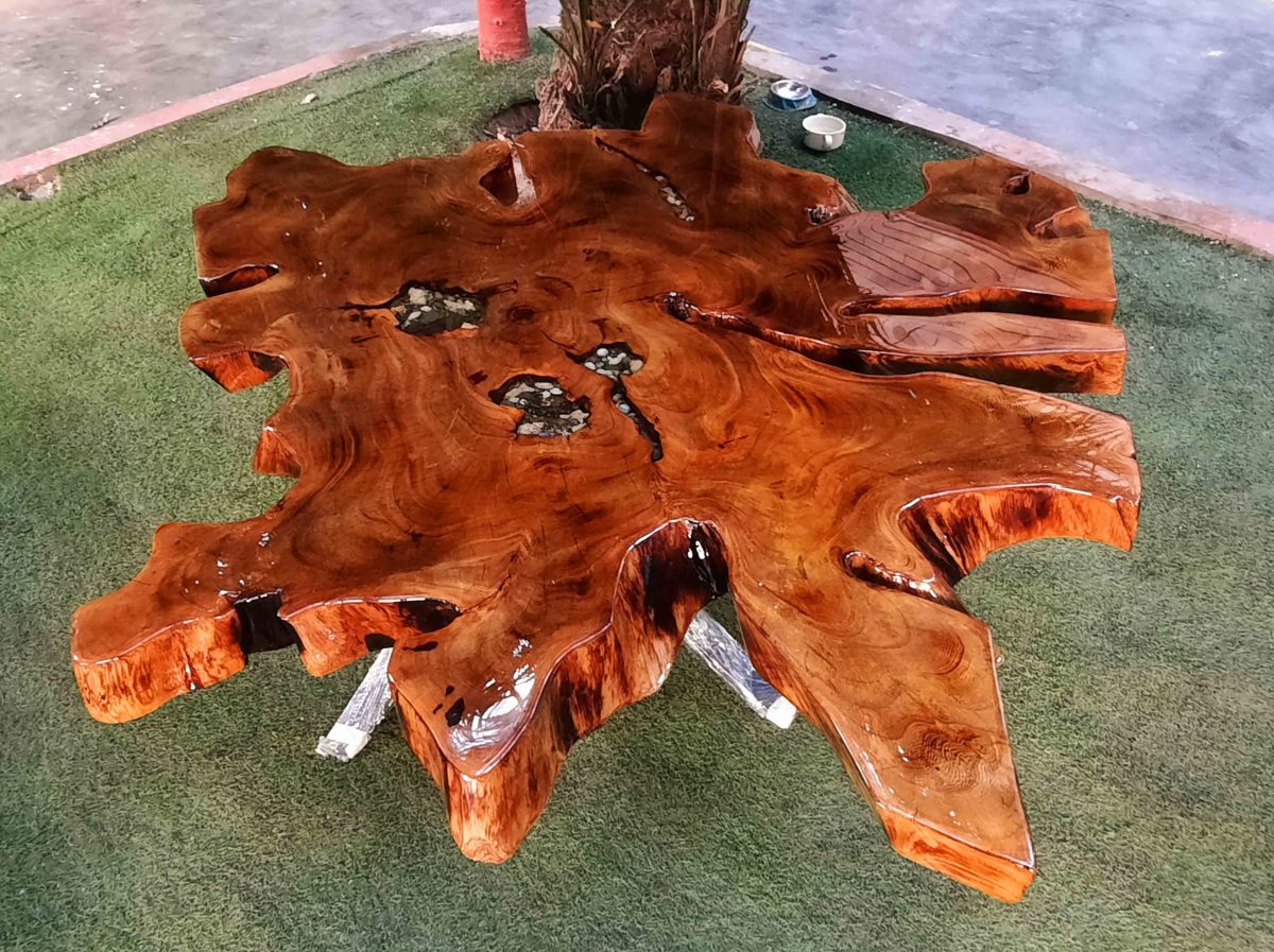 Natural Live Edges Table - Image 7