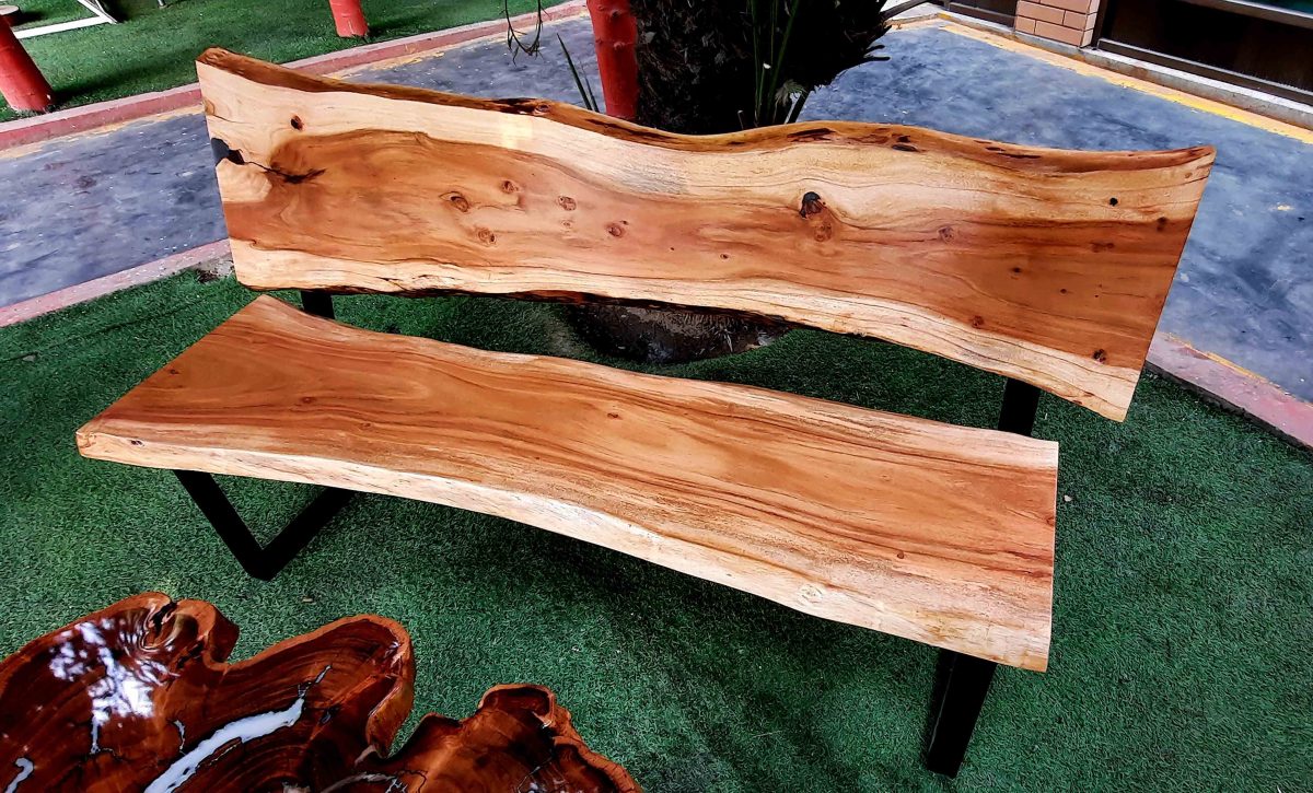 Natural Live Edges Table - Image 4