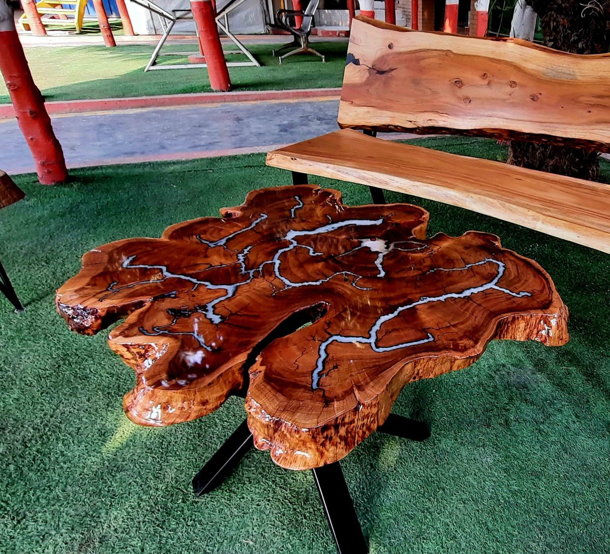 Natural Live Edges Table - Image 4