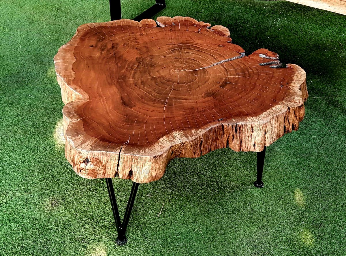 Natural Live Edges Table - Image 4