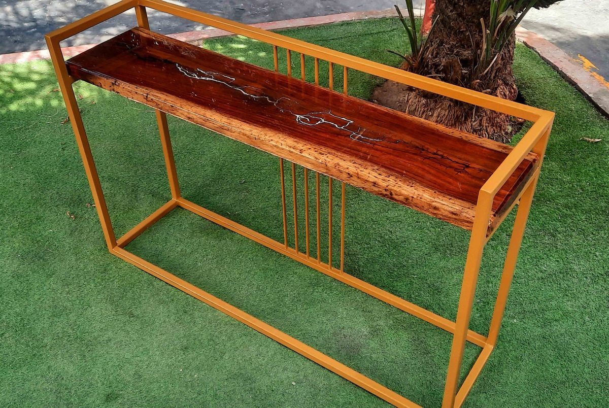 Console Table - Image 1