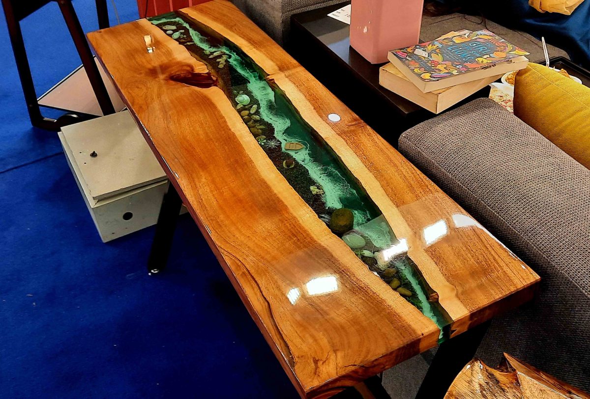Console Table - Image 1