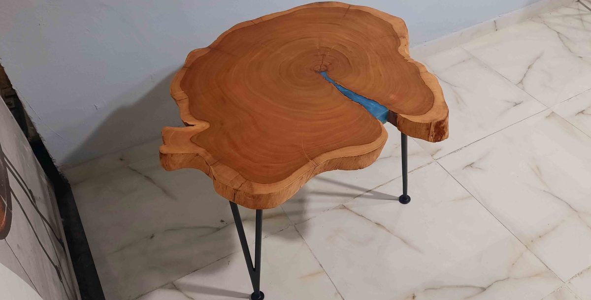 Natural Live Edges Table - Image 5