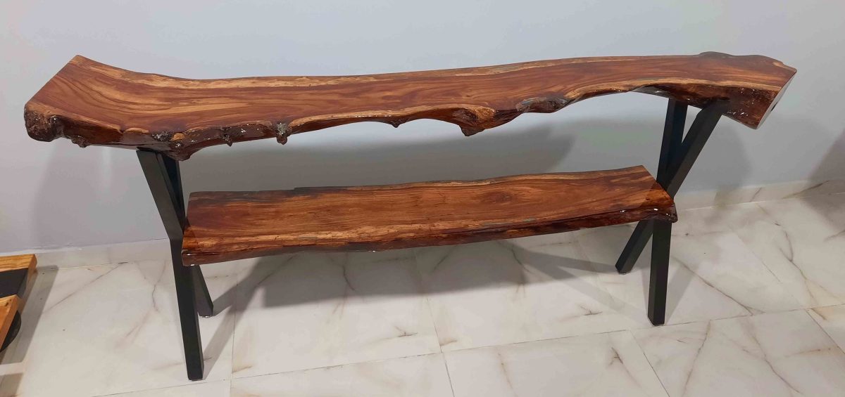 Console Table - Image 1