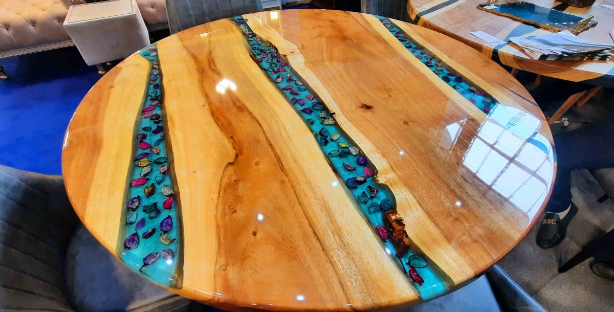 6 Seater Dining Table - Image 3