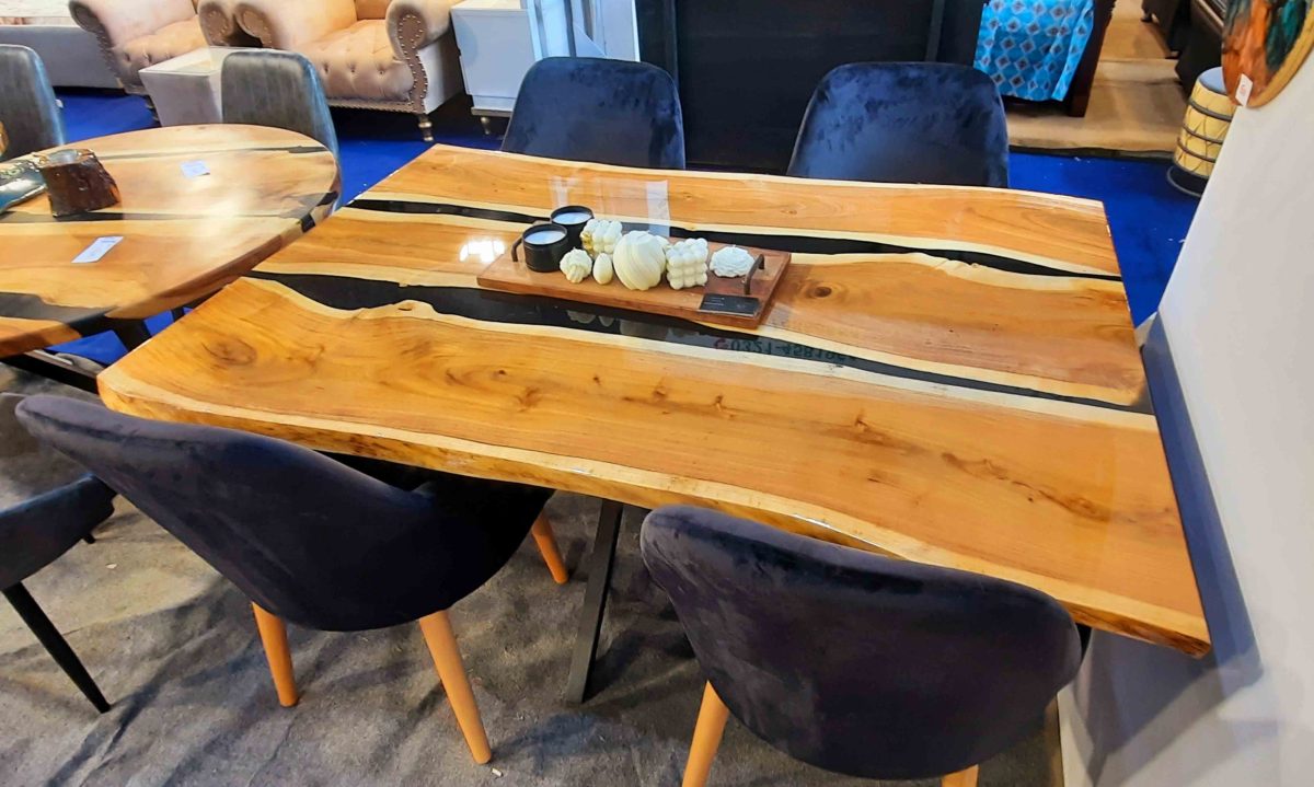 6 Seater Dining Table - Image 3