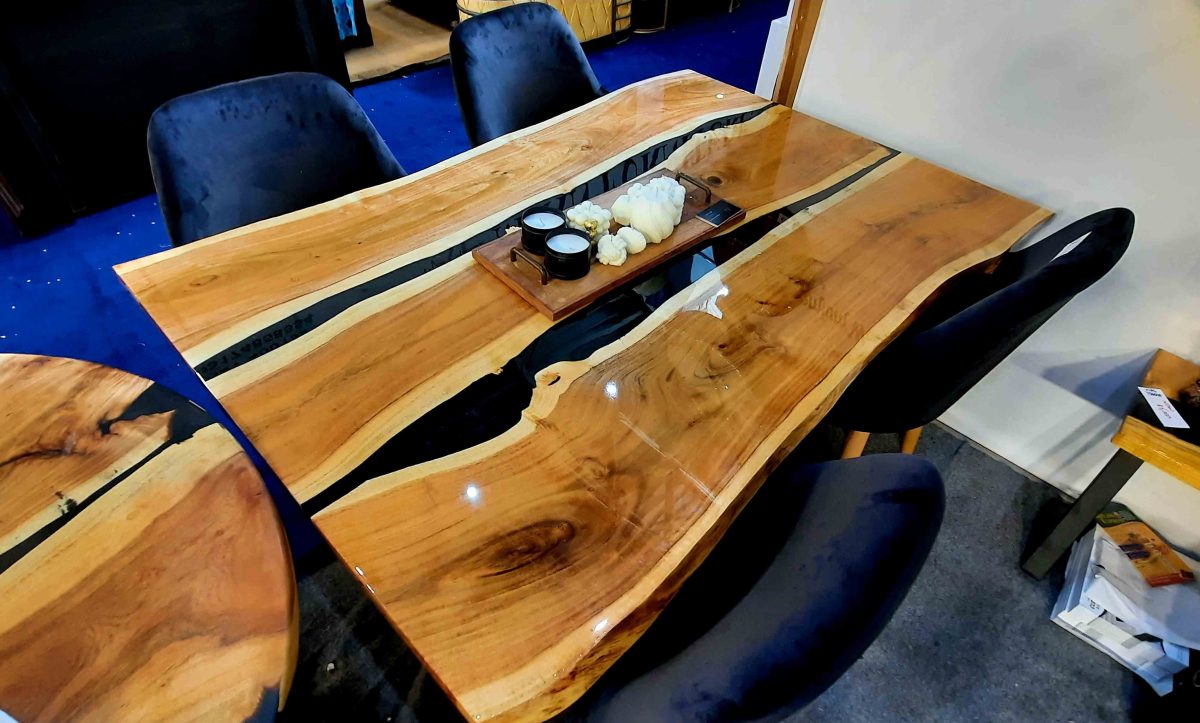 6 Seater Dining Table - Image 4