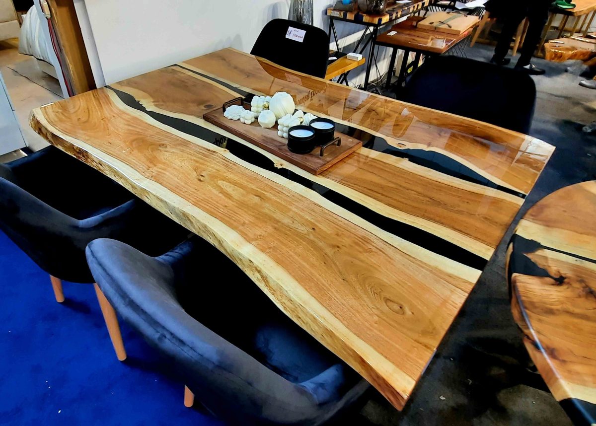 6 Seater Dining Table - Image 5