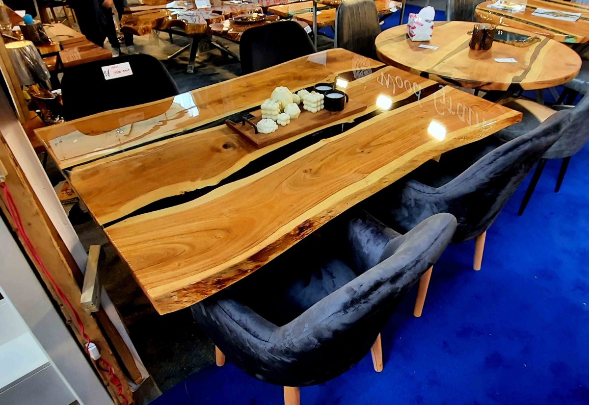 6 Seater Dining Table - Image 1