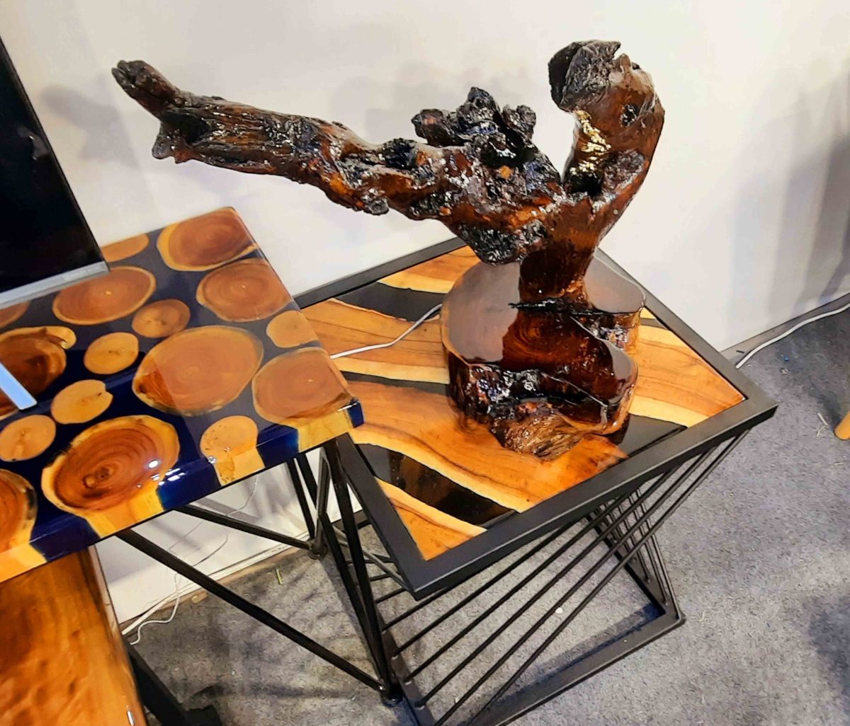 Wooden Lamp - Image 1