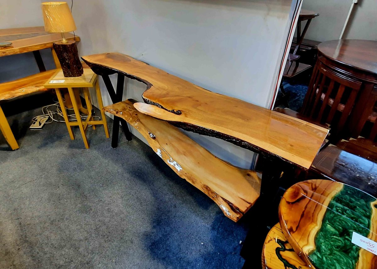 Console Table - Image 2