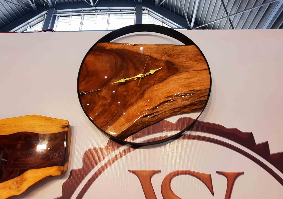 Wooden Clock - Image 4