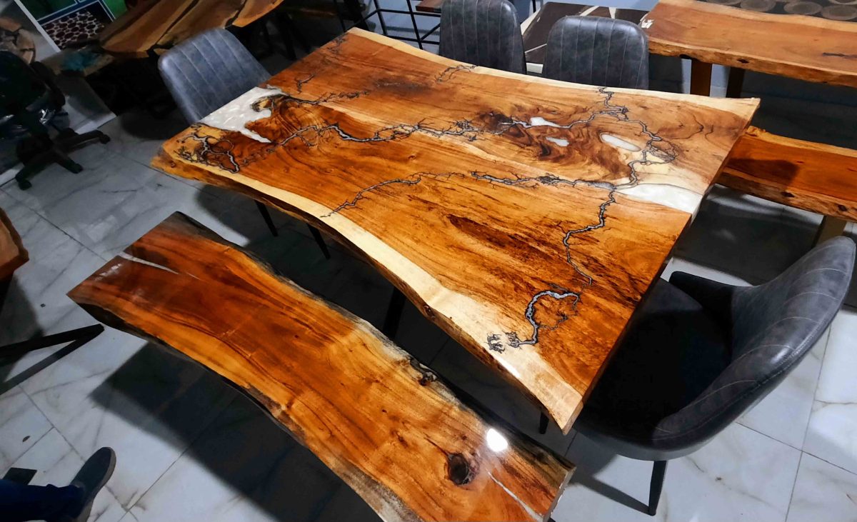 6 Seater Dining Table - Image 1