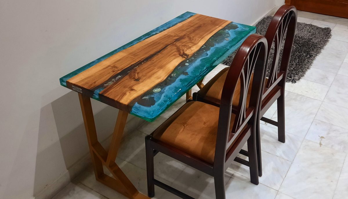 Premium Ocean Table - Image 3