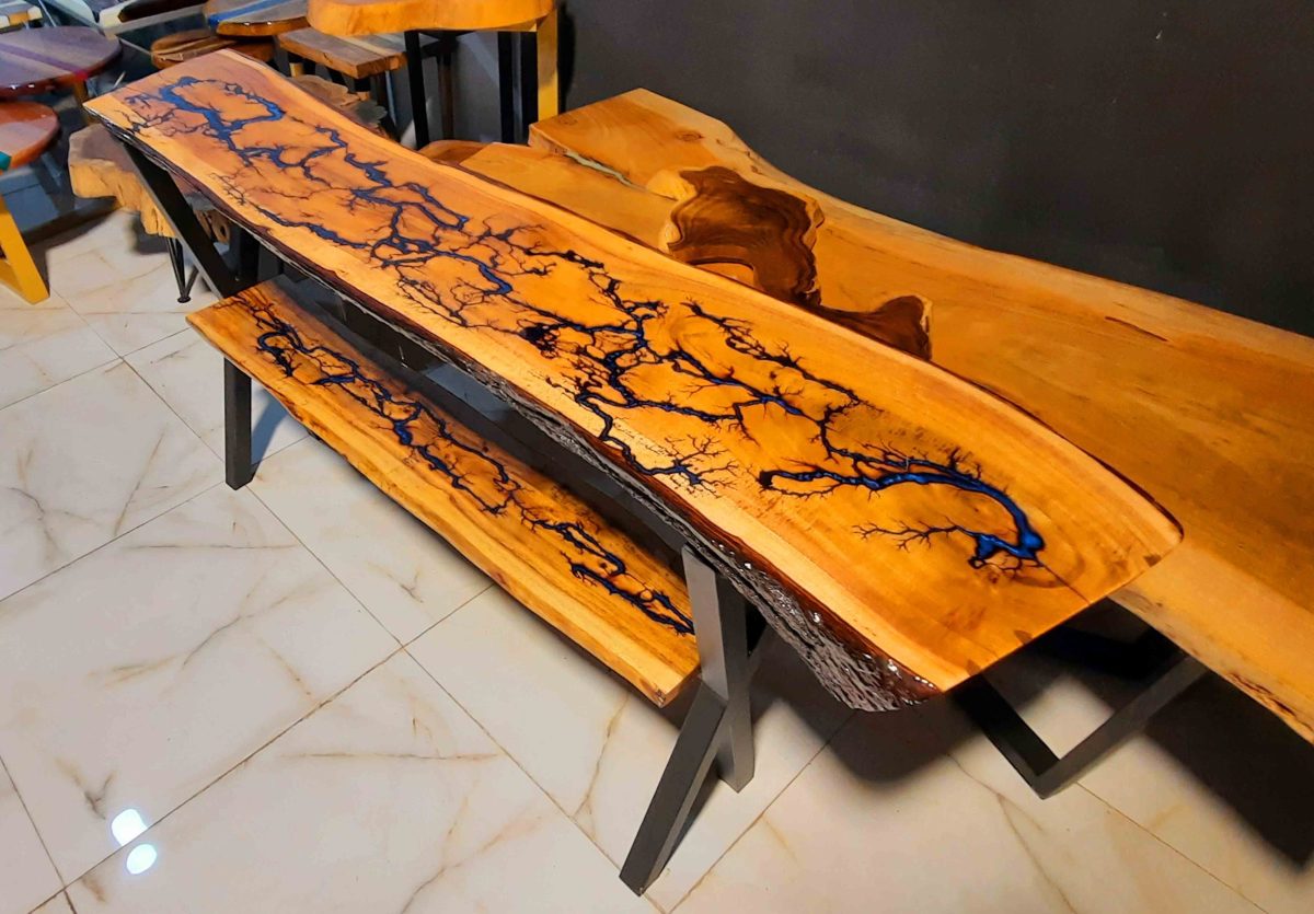 Console Table - Image 1
