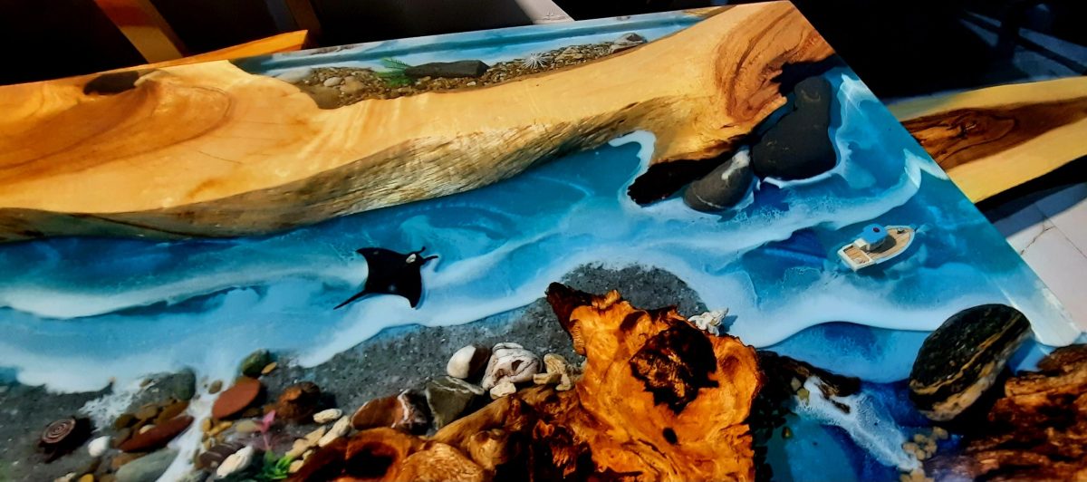 Premium Ocean Table - Image 4