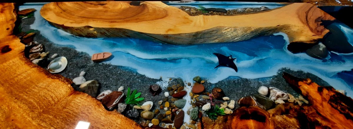 Premium Ocean Table - Image 5