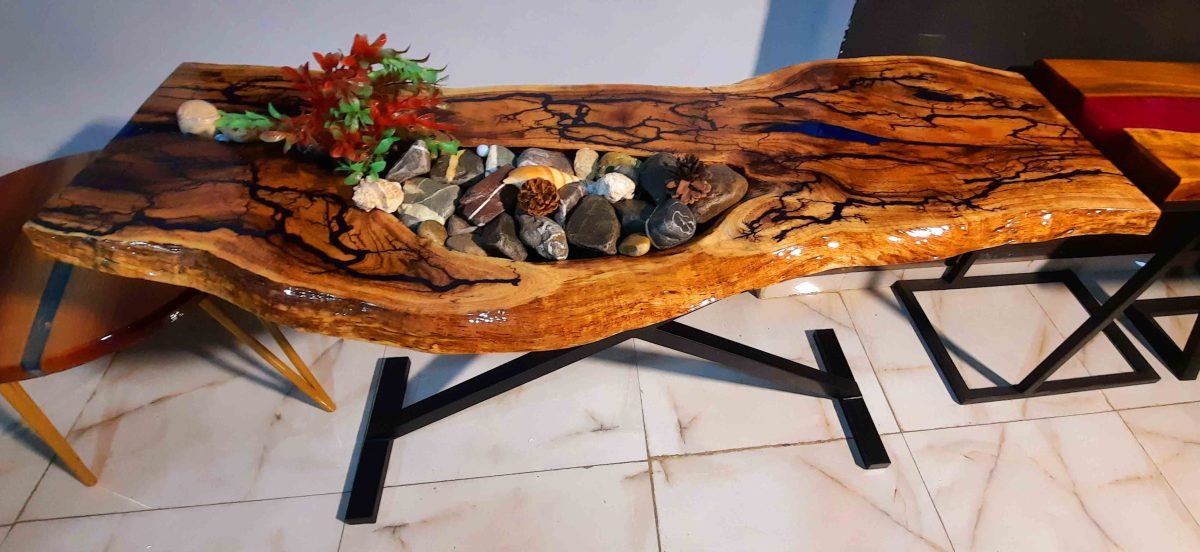 Console Table - Image 1