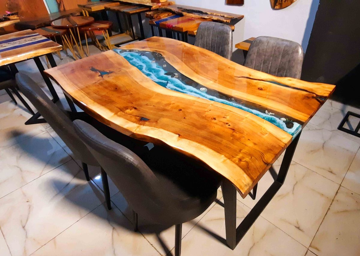 6 Seater Dining Table - Image 2