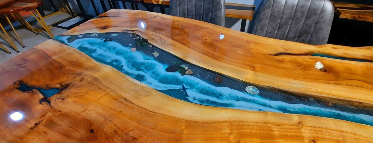 6 Seater Dining Table - Image 3