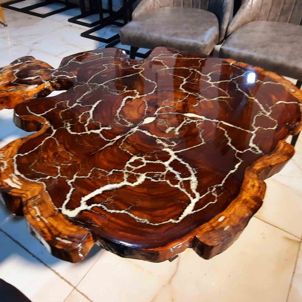 Natural Live Edges Table