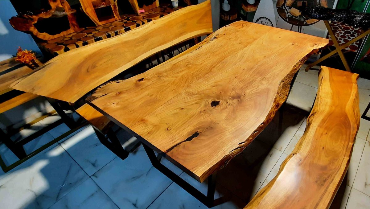 6 Seater Dining Table - Image 2