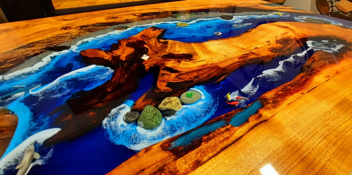 Premium Ocean Table - Image 3