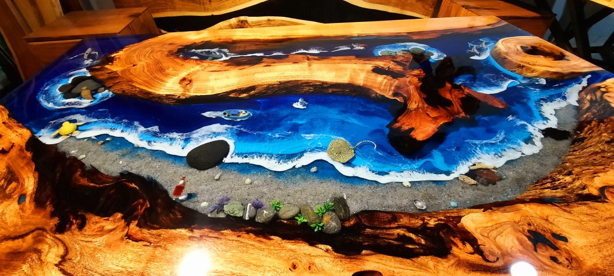 Premium Ocean Table - Image 10