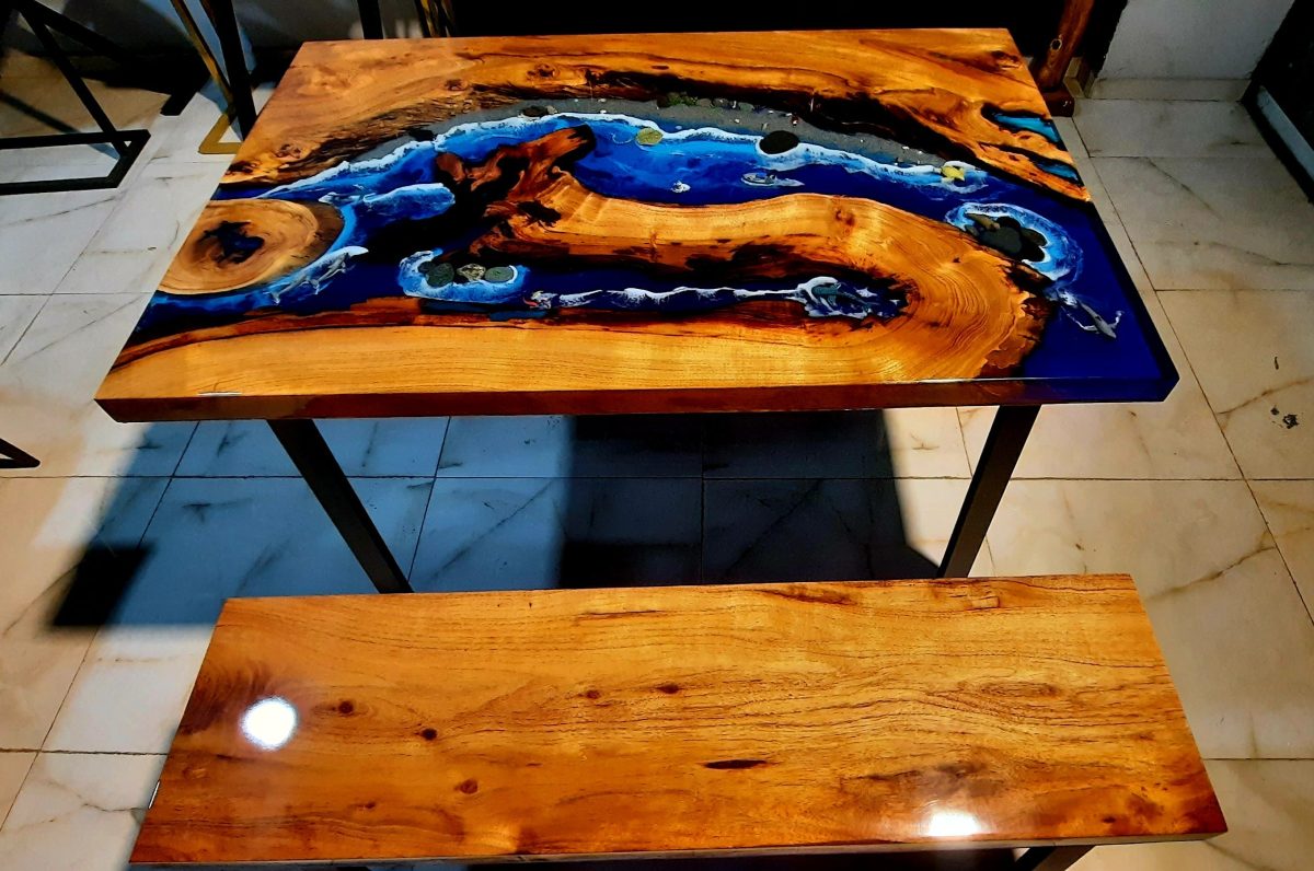 Premium Ocean Table - Image 11